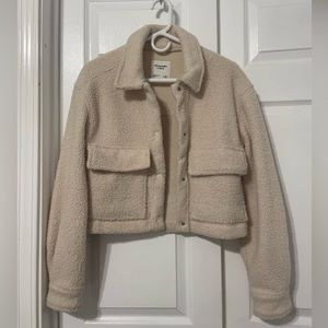 Abercrombie Cropped Sherpa Shirt Jacket (size: S)